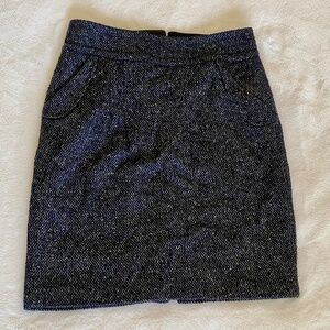 Cabi Tweed skirt size 8